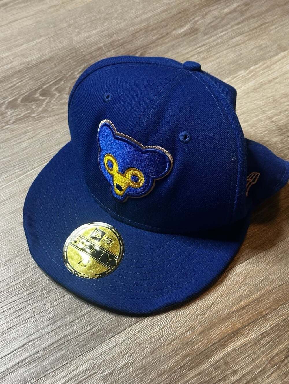New Era 59FIFTY Chicago Cubs Gold Leaf '69 Bear Fitted Hat Size 7 3/4